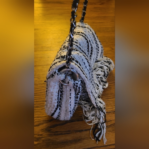 Zara | Multi-Colour Fabric Purse - Picture 5 of 6